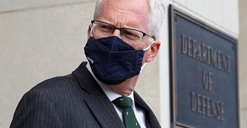 Biden I Luven På Pentagon