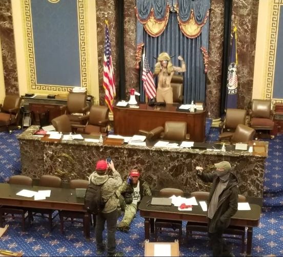 Fornnordiskt I Senaten