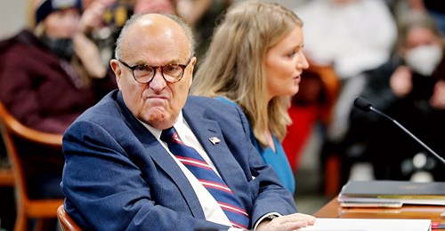 Dominion Stämmer Giuliani