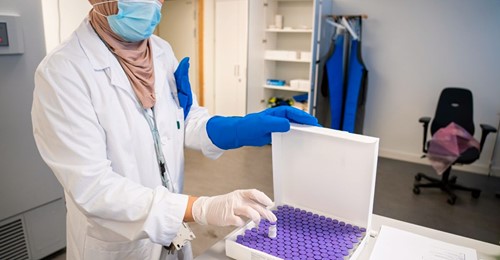 Hemliga Vaccinuppgifter Utlagda I Norge