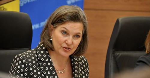 Biden Väljer Nuland