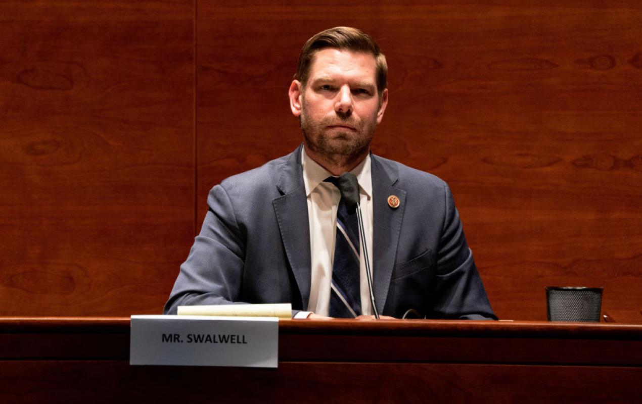 Begärd Information Om Salwells Kinaspionkontakt