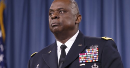 Inga Konstitutionsförsvarare?