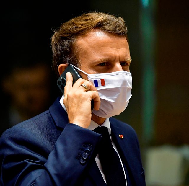 Macron Ändrar Telefonnummer & Byter Telefon