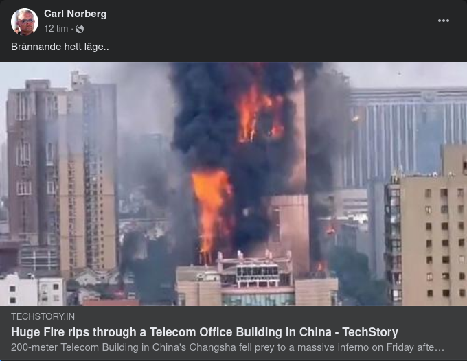 Brinnande Telekomkontorsbyggnad I Kina