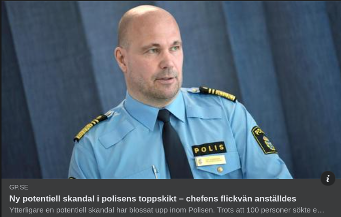 Anställd Polisflickvän