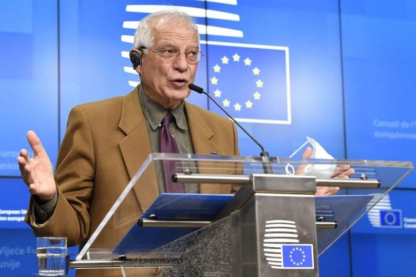 Bordell Levererar Vapen & Beklagar Att Människor Dör