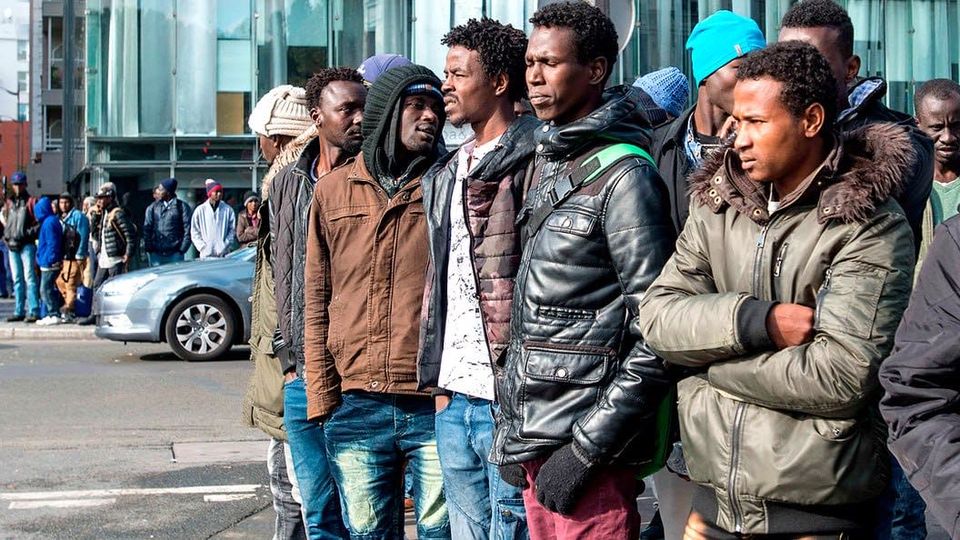 Svensk Flyttersättning För Emigrerande Immigranter