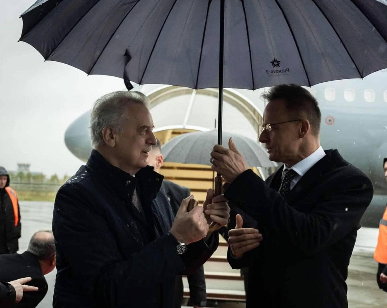 Ungern Signerar Gasleveransavtal