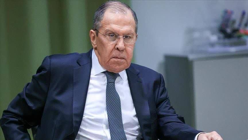 Lavrov-Artikel