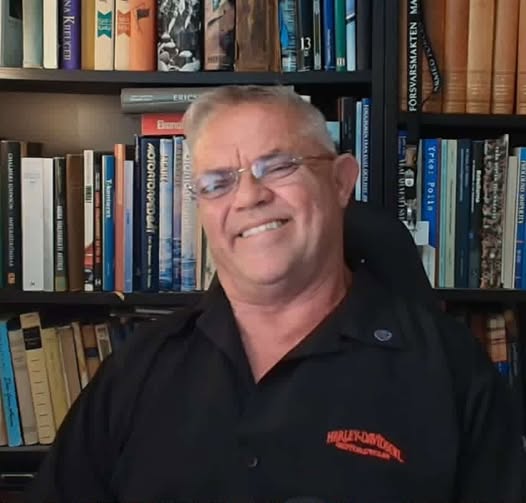 AI Med Skuggornas Symfoni - Akt XXXVII