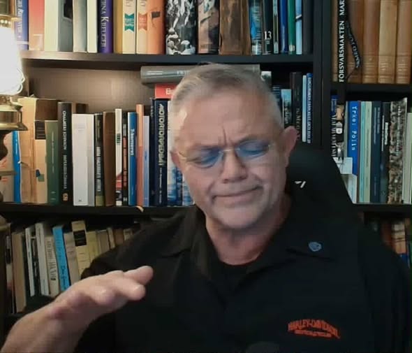 En Kosmisk Varning: Den Rasande Psyop-Dirgen – En Berättelse Om Division, Kontroll & Uppvaknandet