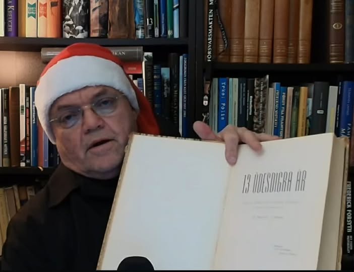 En Symfoni av Reflexiva Speglar & Multipolär Återfödelse