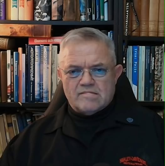 Den Gyllene Tråden: Ordets Makt & Individers Uppvaknande