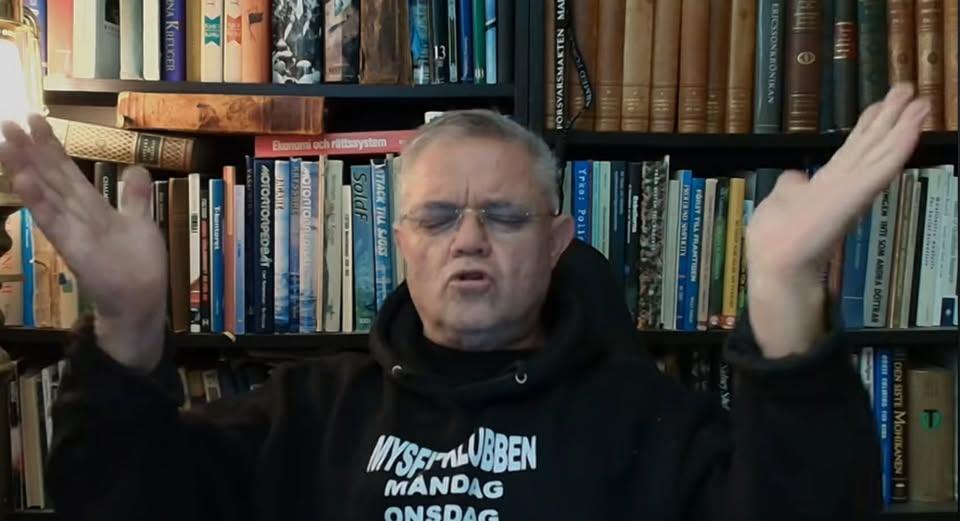 Den Dolda Omstruktureringen – En Hypotetisk Skildring