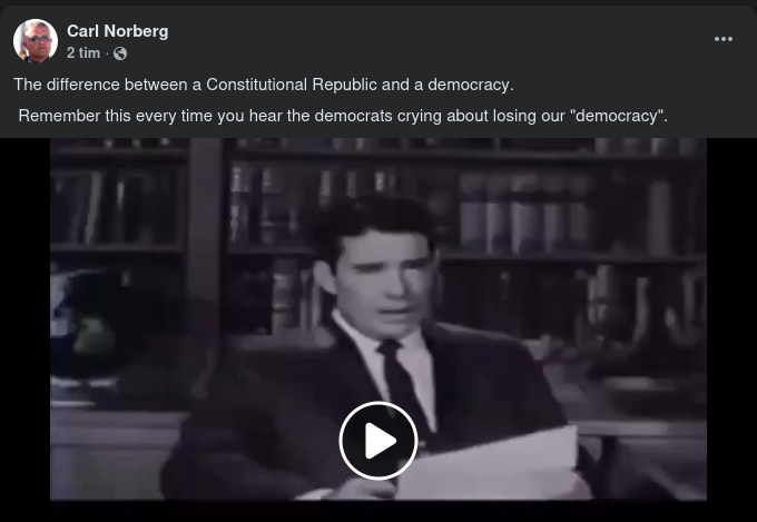 En Konstitutionell Republik & En Demokrati